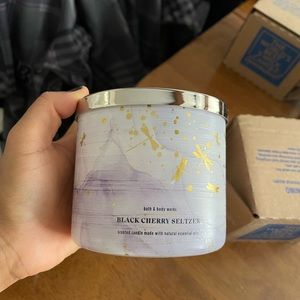NWT Bath & Body Works 3-Wick Candle BLACK CHERRY SELTZER